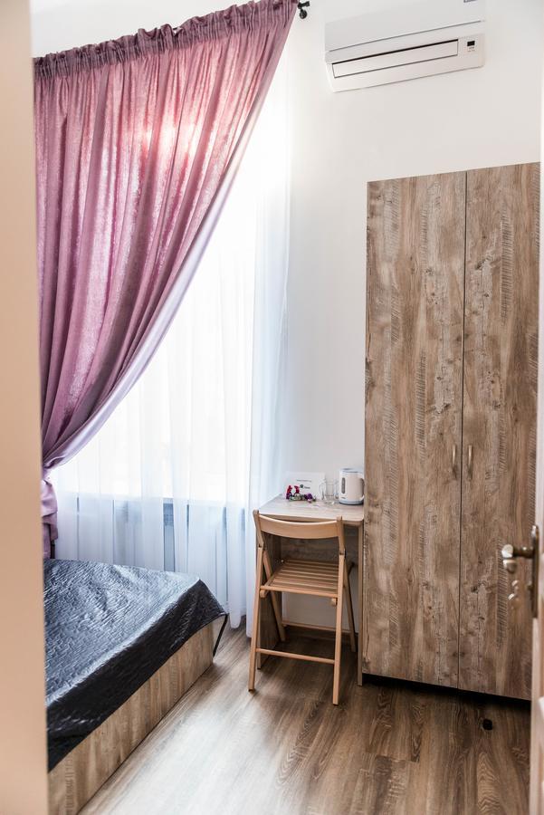 Mini Hotel Freedom Mercurius Львов Экстерьер фото