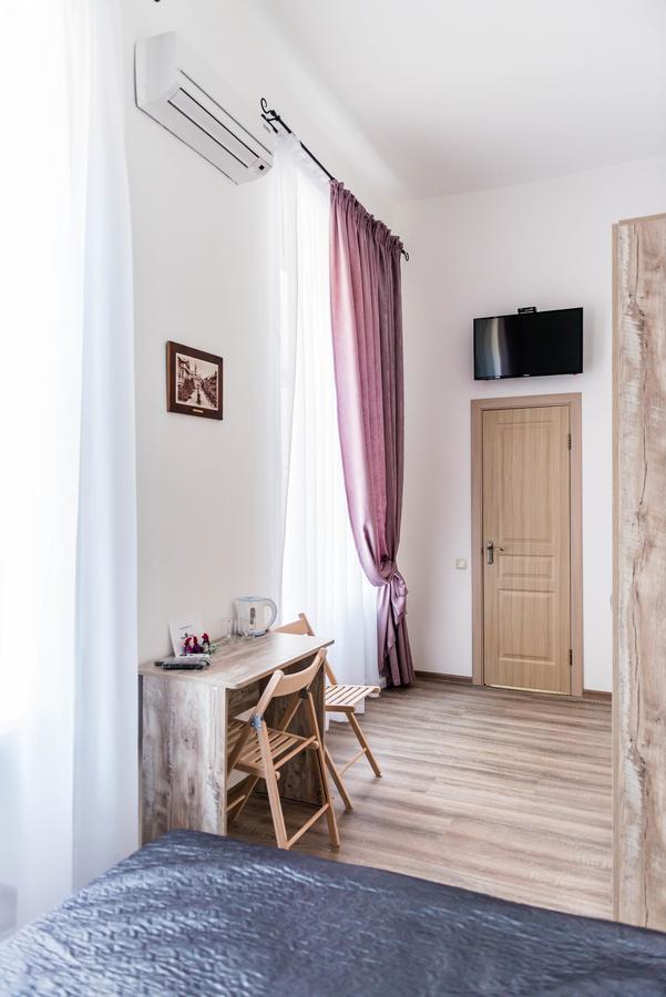 Mini Hotel Freedom Mercurius Львов Экстерьер фото