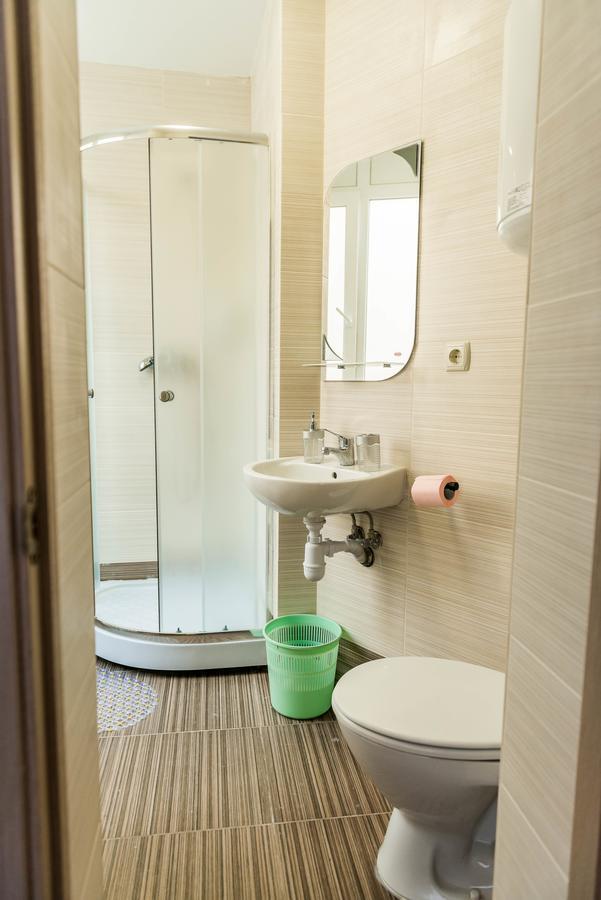 Mini Hotel Freedom Mercurius Львов Экстерьер фото
