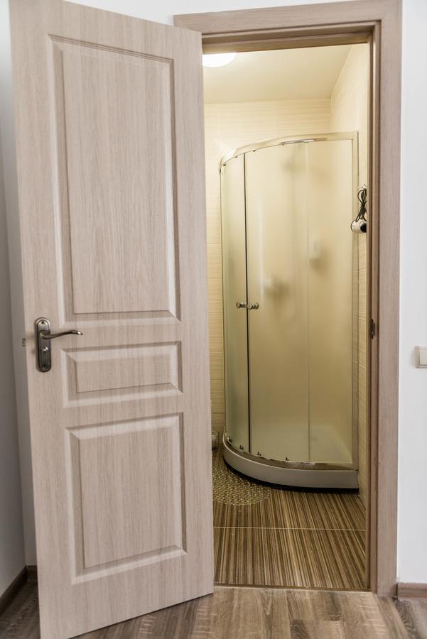 Mini Hotel Freedom Mercurius Львов Экстерьер фото